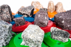 stoned holds, stone holds, natural climbing holds, Naturstein Klettergriffe, Klettergriffe aus Stein, Klettergriffe aus Naturstein, natürliche Steinklettergriffe, Steinklettergriffe, Stoned Holds, Real rock feeling stone hold, bighold, bigholds, Steingriff, Granitsteinklettergriffe, Granit Klettergriffe, Kletetrgriffe aus echtem granit